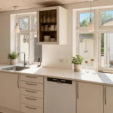 3 Bedroom Gorgeous In * Faaborg